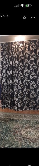 Продам шторы ( высота 2,8 ширина по1,5 м 2-3 части