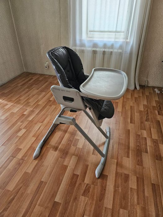 Детское кресло для кормления