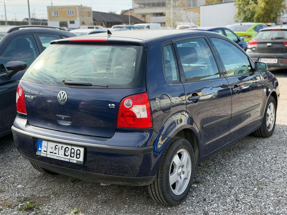 Продава се VW Поло 1.2i Бензин