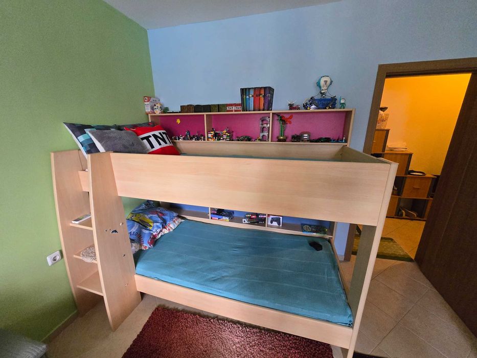 Двуетажно детско легло с матраци
