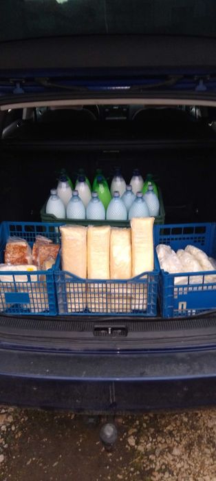 Branza burduf...gust deosebit..produsa in ferma  proprie..zona brasov