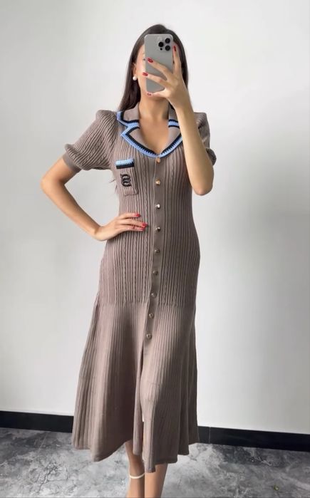 Трикотажное платье Sandro