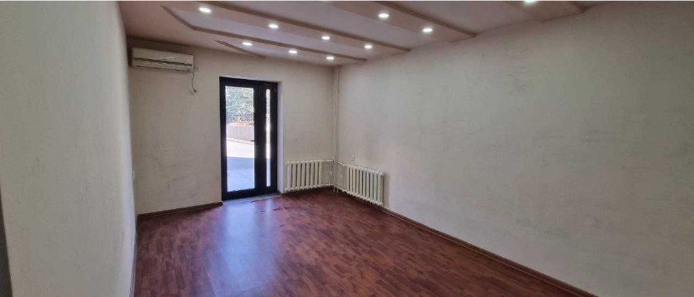 Сдаётся офис Самарканд Дарвоза. Ор-р.Инбазар.Корзинка