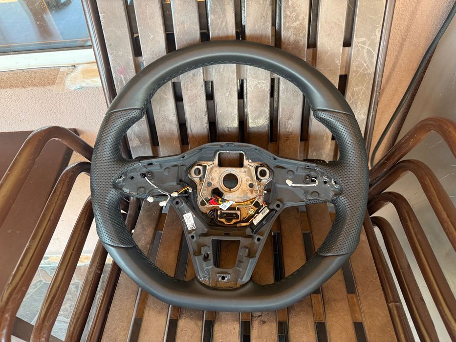 Волан за VW GOLF 8