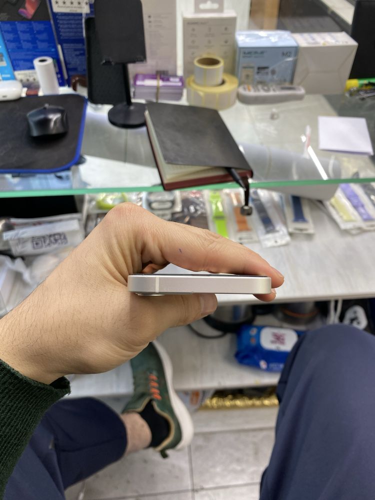 Iphone 12 mini white