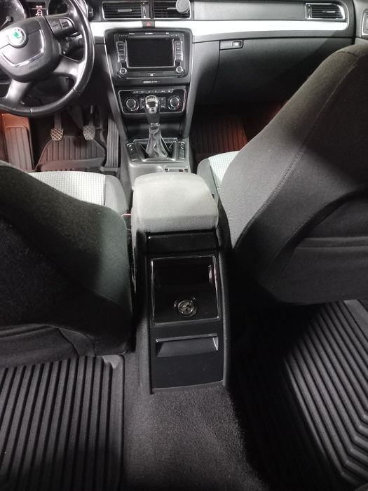 Skoda Superb 2.0 tdi