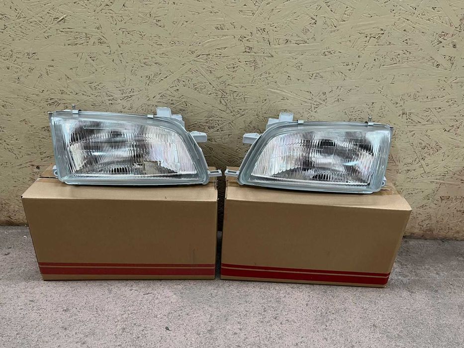 Фара Тайота Карина Е '92-'97/ToyotaCarina E '92-'97