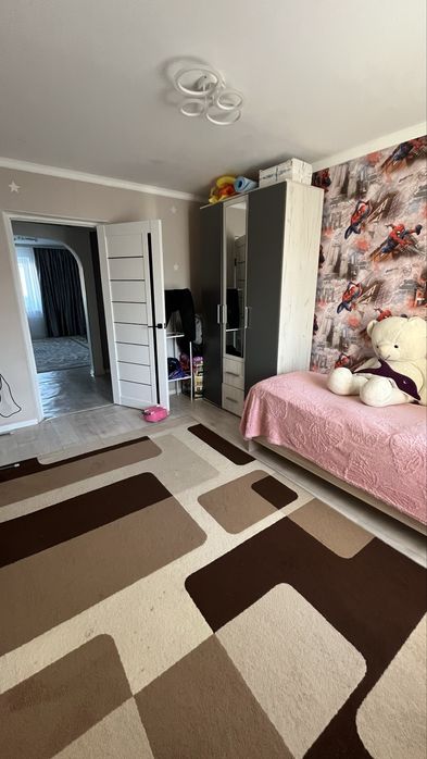 Продам 3 комн квартиру