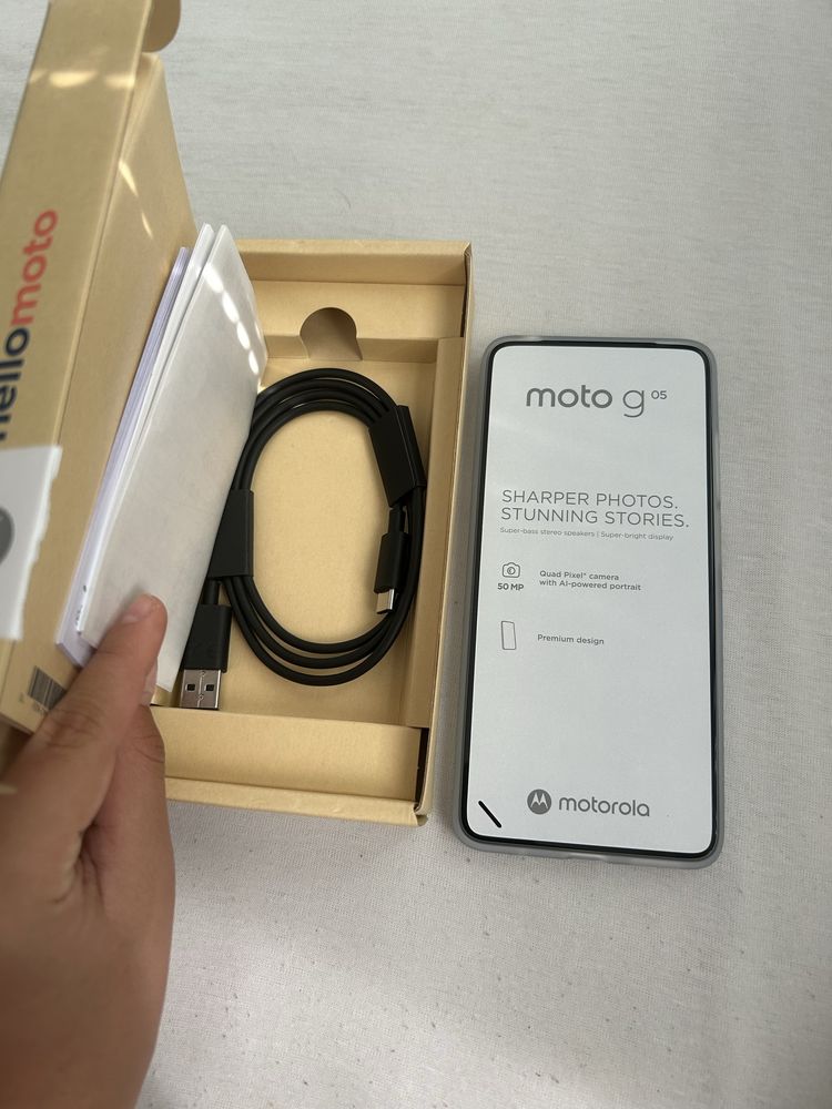 Телефон Motorola moto g05