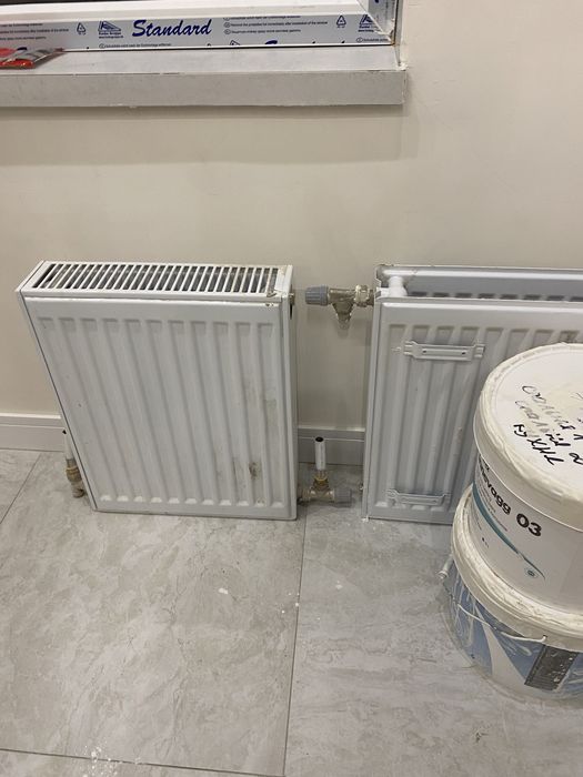 Продам панельные радиаторы 2 шт за 20тыс