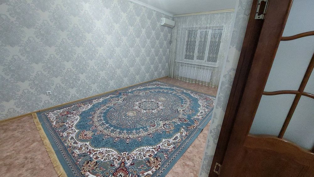 Продам 2 ком кв в нур сити. 2 мкр 19 дом. 57 кв/м. 9/9 этаж.