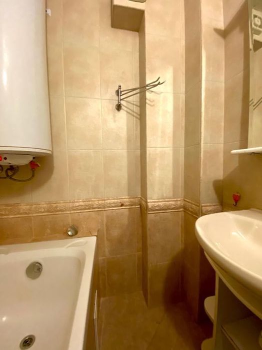 Продава се Тристаен апартамент в Варна, Колхозен пазар - 113 кв.м за 1549 €/кв.м - Снимка #4