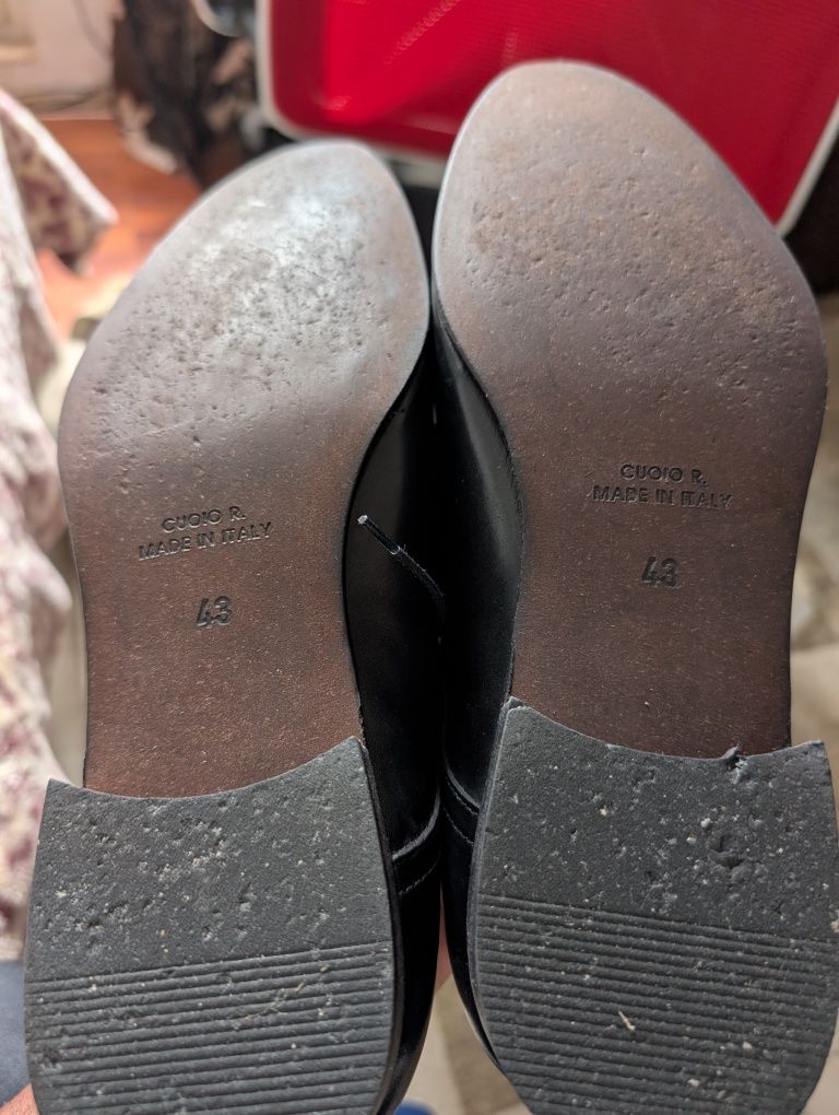 Pantofi Versace mărime 43 purtați la 2 evenimente