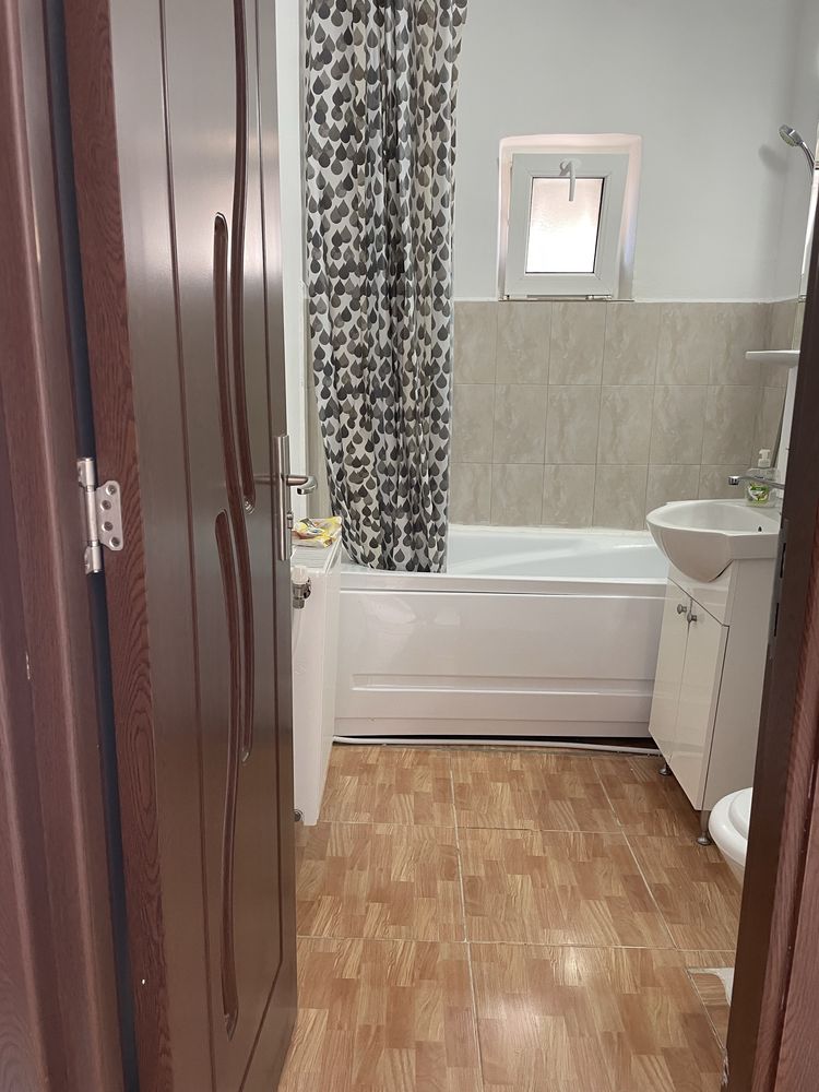 Apartament pe str Carpati