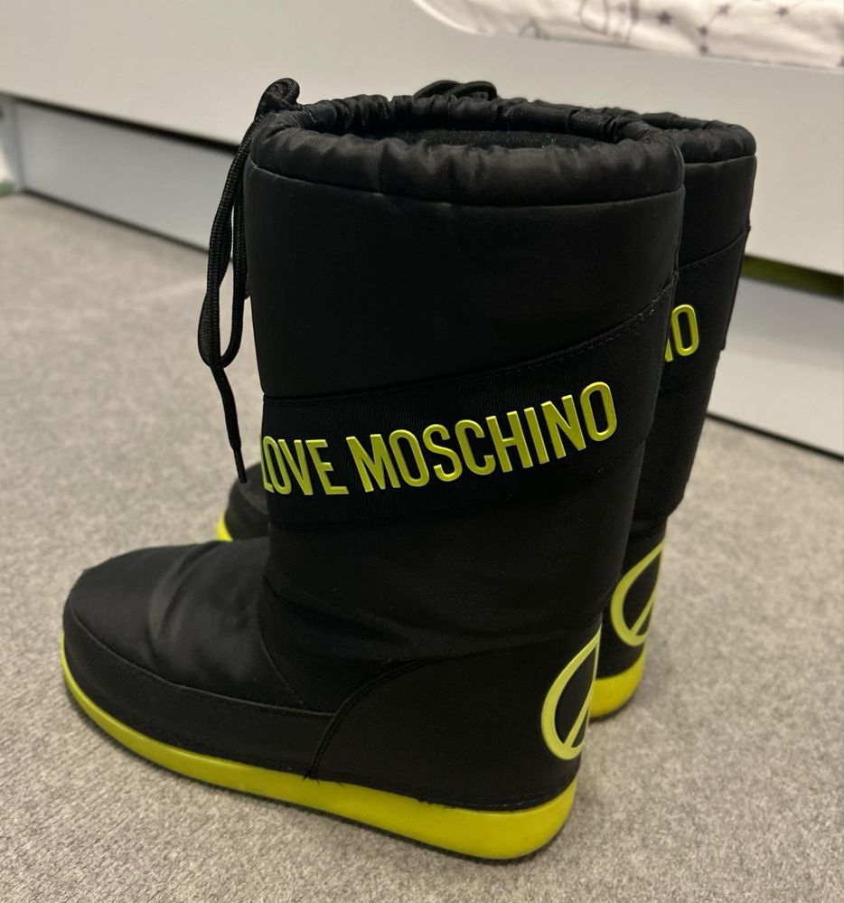 Апрески Love Moschino