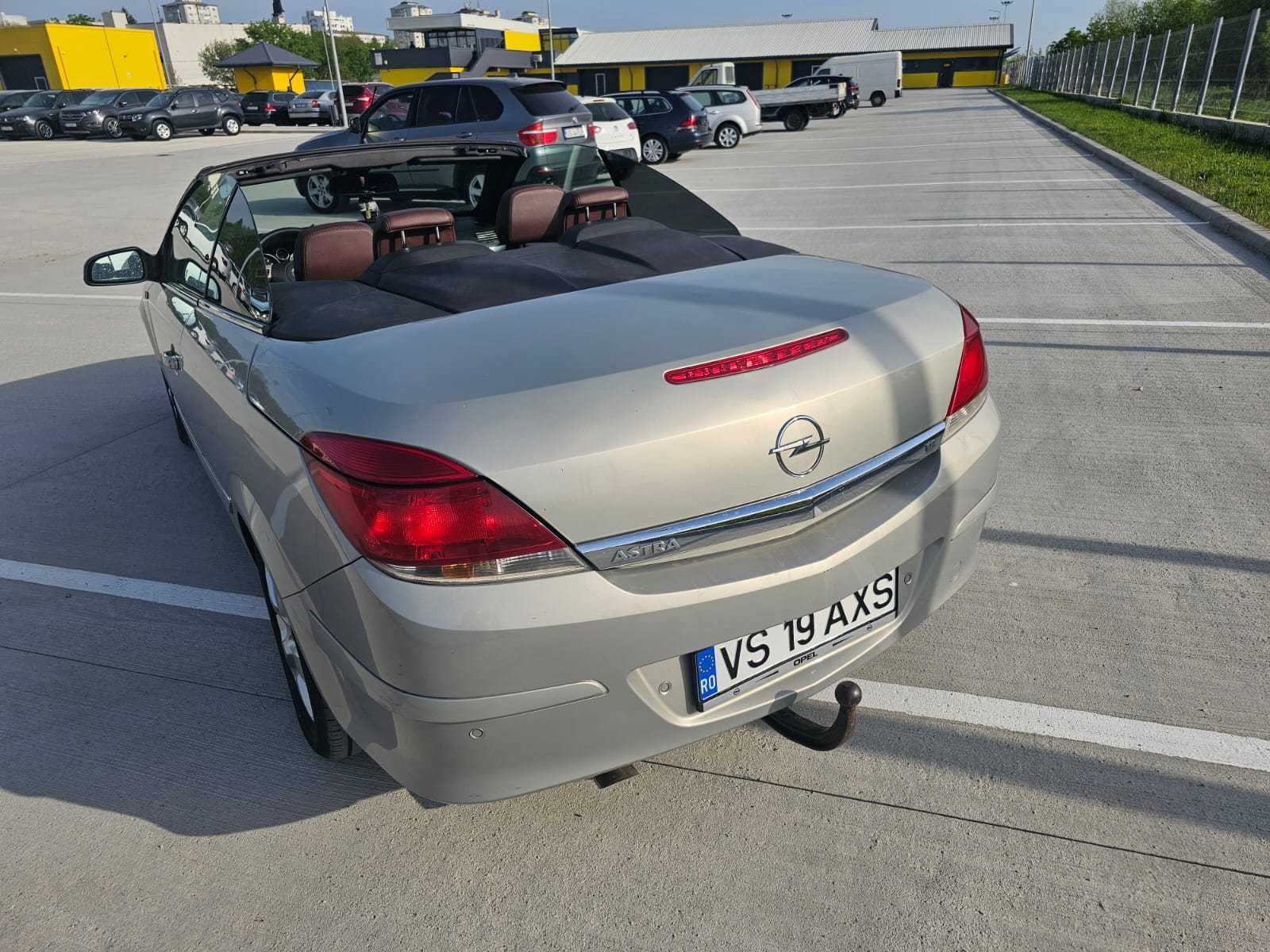 Opel Astra h twintop 1.8