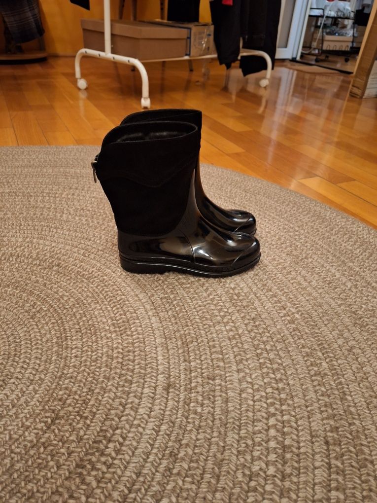 Cizme cauciuc cu piele intoarsa negre 37