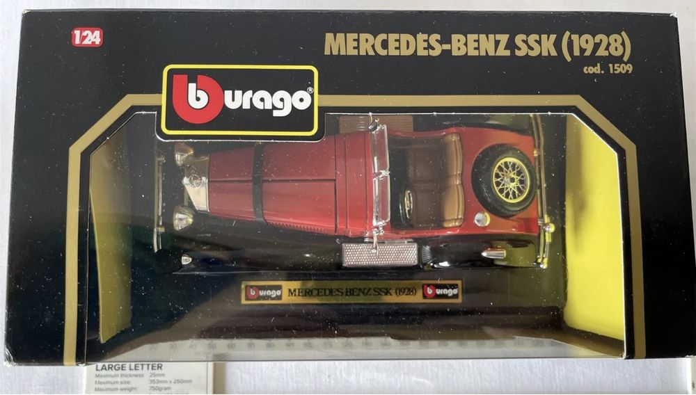 модели 1/24 кола Burago Classic 1928 Red Mercedes Benz SSK