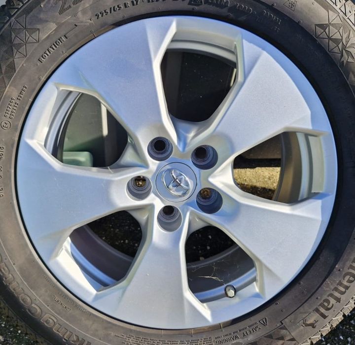 Roti jante Anvelope IARNA Toyota  225/65R17 Continental VikingContact