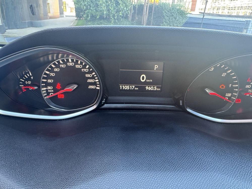 Peugeot 308 SW Allure 1.6 HDi 120 к.с. Automatic - 110к км. Реални!