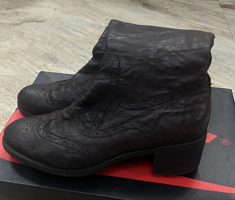 Cizme marca Geox din piele naturala