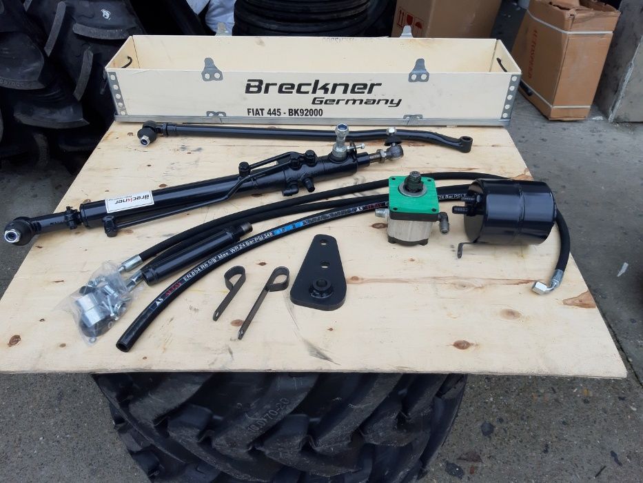 KIT SERVO U-445 NOU in cutie cu toate piesele garantie 2 ani