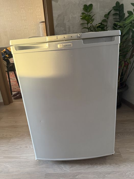 Морозильная камера “Бирюса”