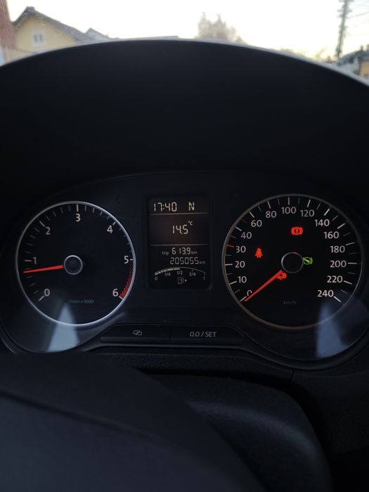 Vw polo automat 2010