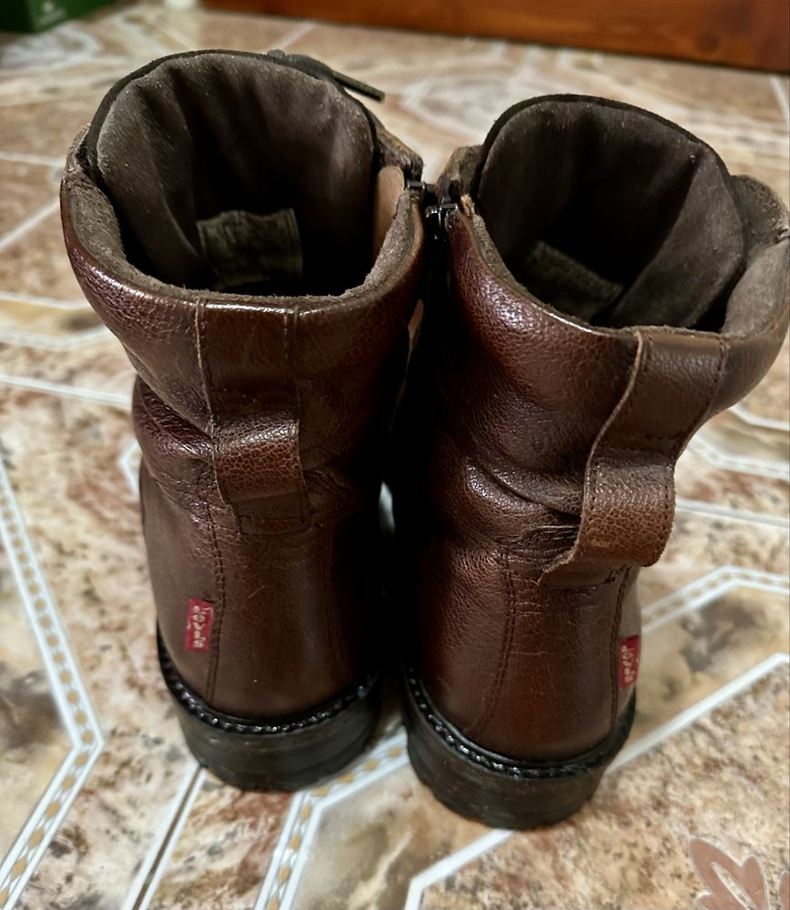 Мъжки кожени боти Levi’s