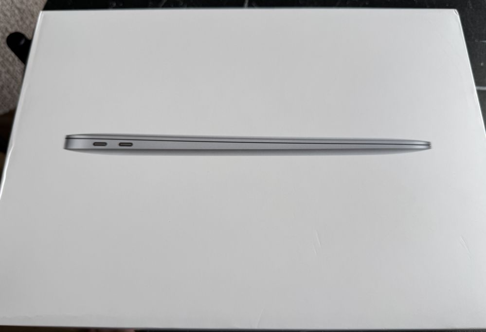 Продается Macbook air m1 16/256