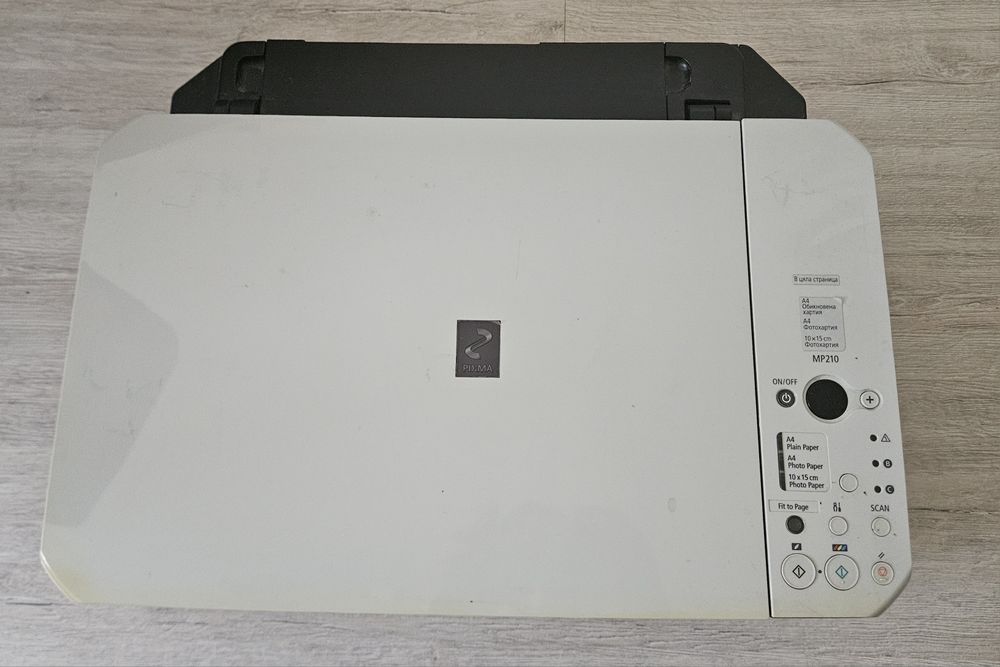 Мултифункционално устройство Canon Pixma MP210