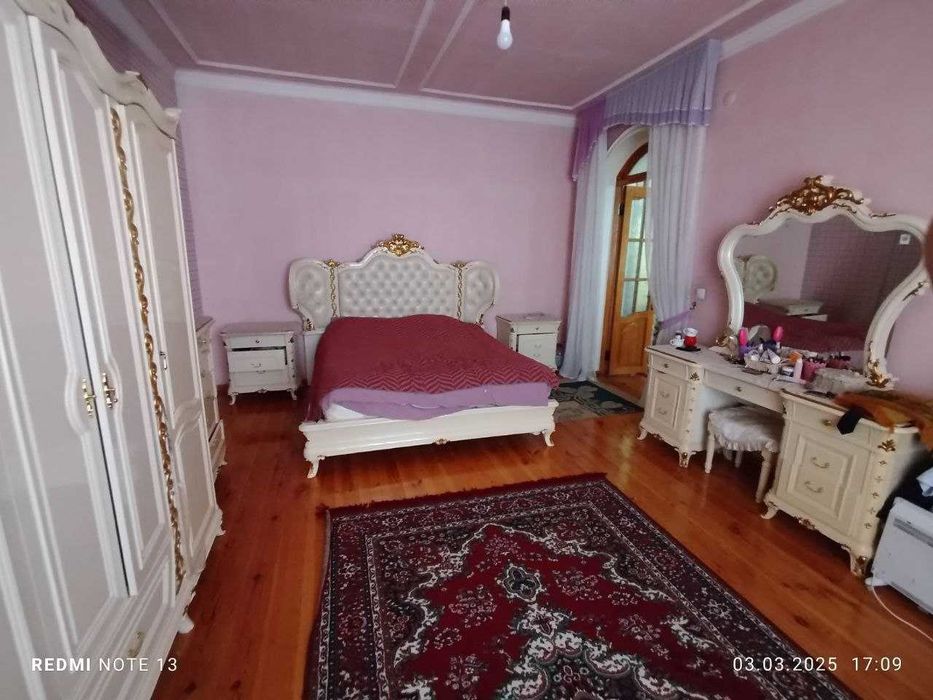 Срочно сдается дом 12 комнат,6 соток.метро Минор.Под дет.сад,гостиницу