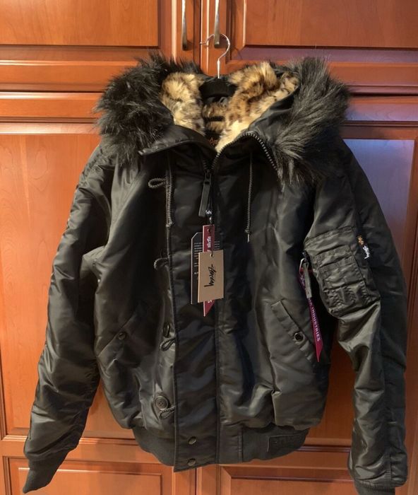 N-2B Alpha industries x stussy Куртка