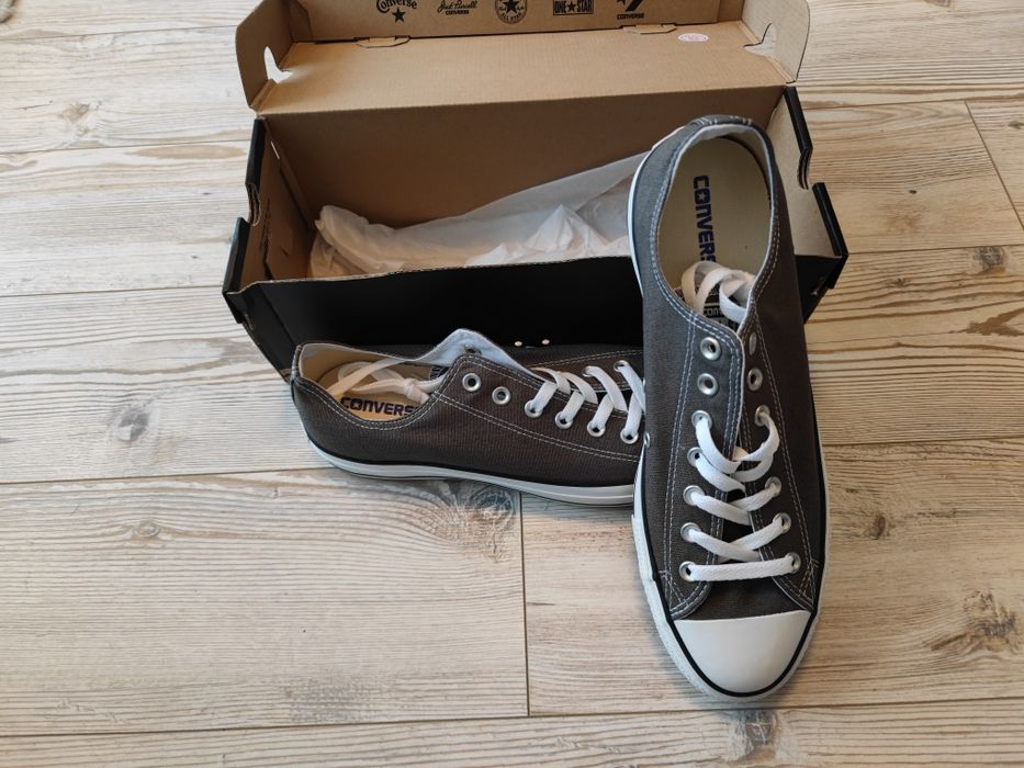 Converse 46 номер чисто нови -цена 110лв.
