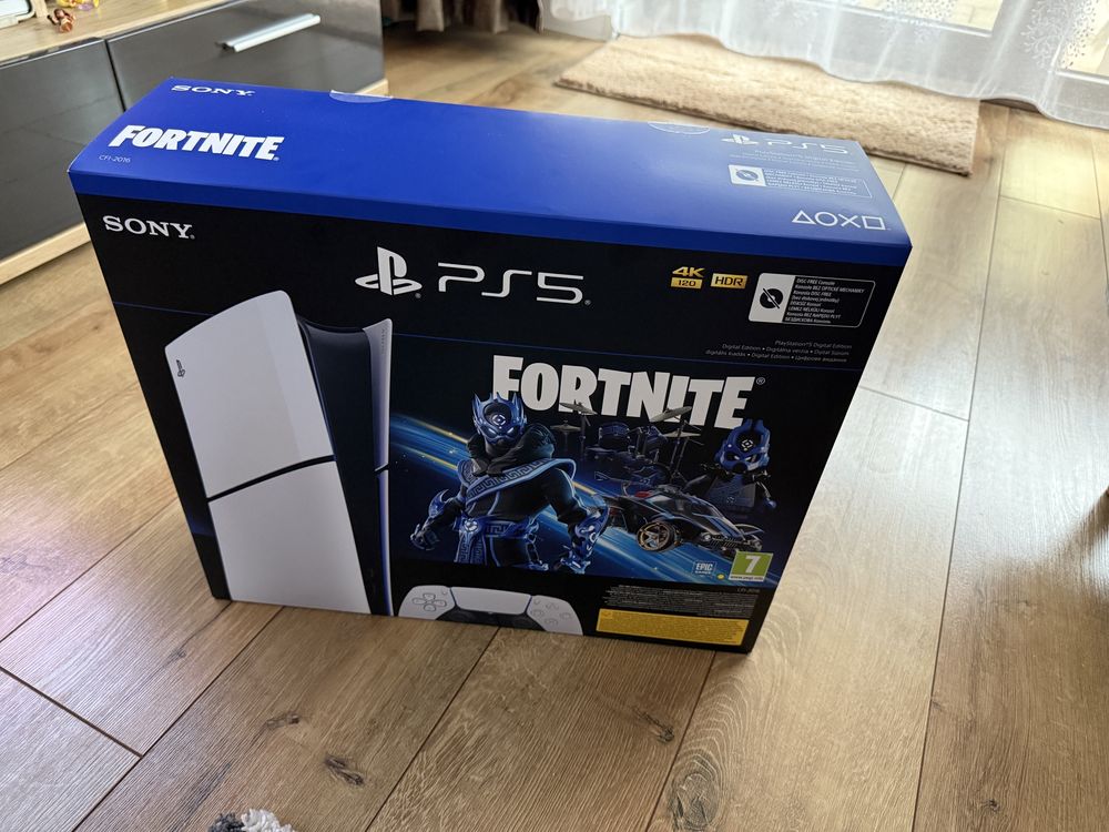 PlayStation 5 Digital Edition + Dock incarcare + garantie