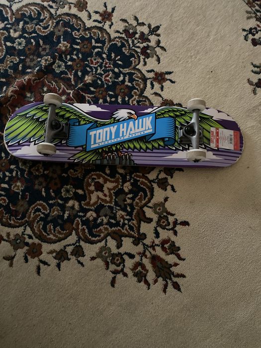 Skateboard aproape nou nout