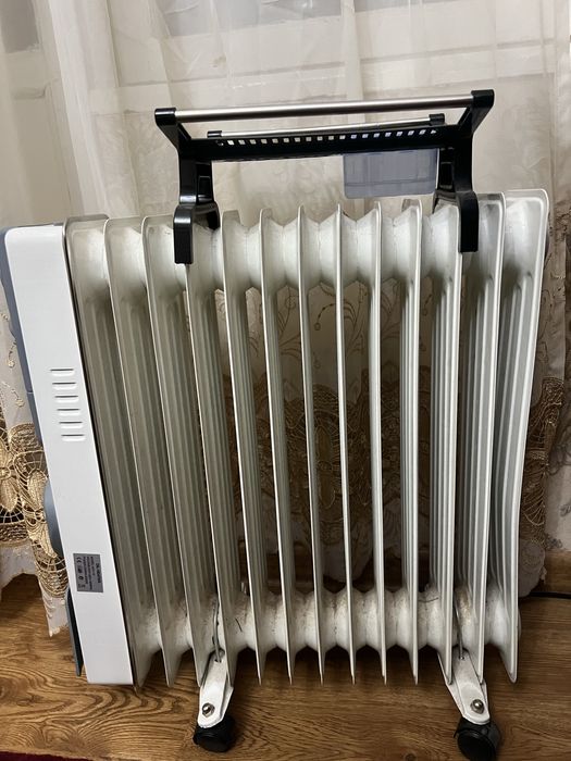 Masleniya rodiator sotiladi