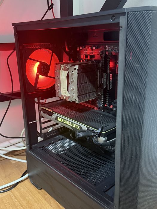 Vand pc gaming ! Slatina Olt