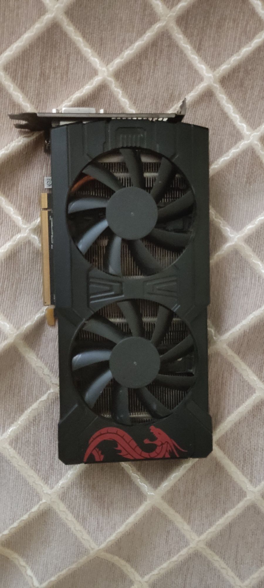 Видеокарта red dragon rx 570(amd)