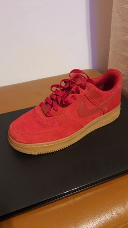 Nike Air Force 1 Red Suede Trainers With Gum Sole 38