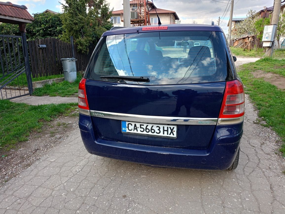 Опел Зафира Б 2009г.