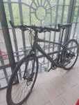 Bicicleta marimea M de strada Specialized aluminiu / carbon sirrus