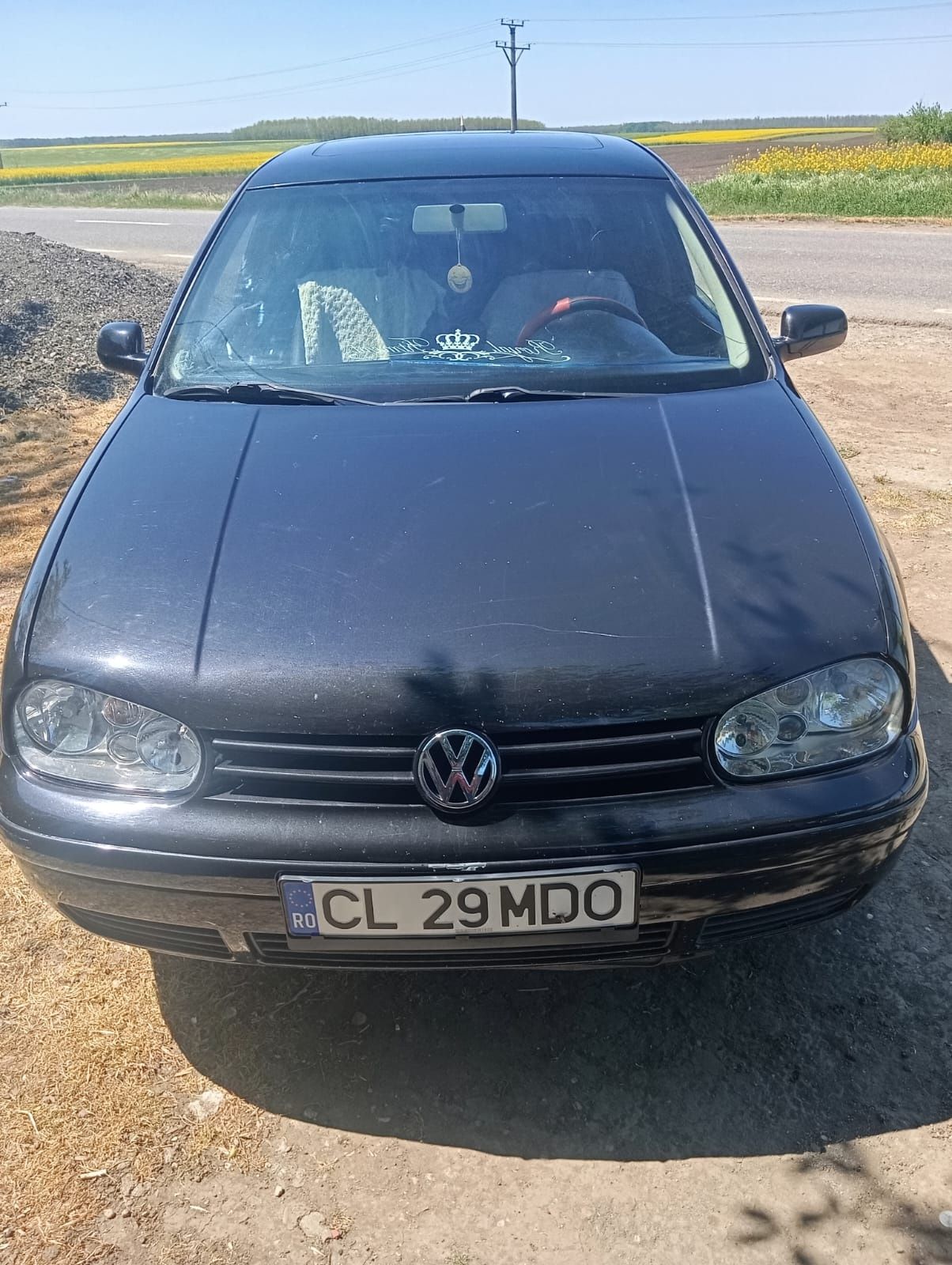 Vw golf 4 1200€ prețul este negociabil