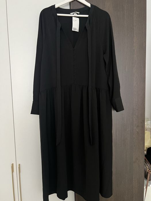 Платье от H&М новая