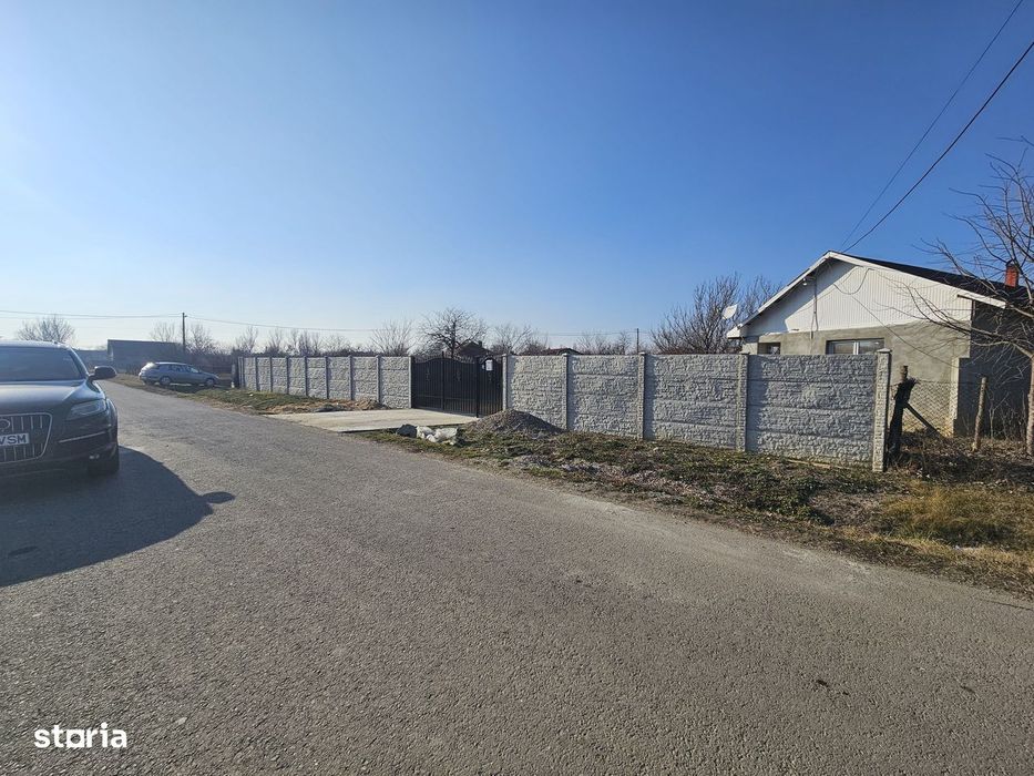 Oportunitate casa demolabila cu teren 1600m Padure Draganesti