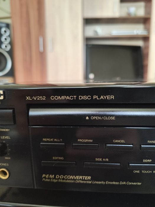 JVC - Receptor audio- RX-508V , compact disc stereo XL-V252 si  deck
