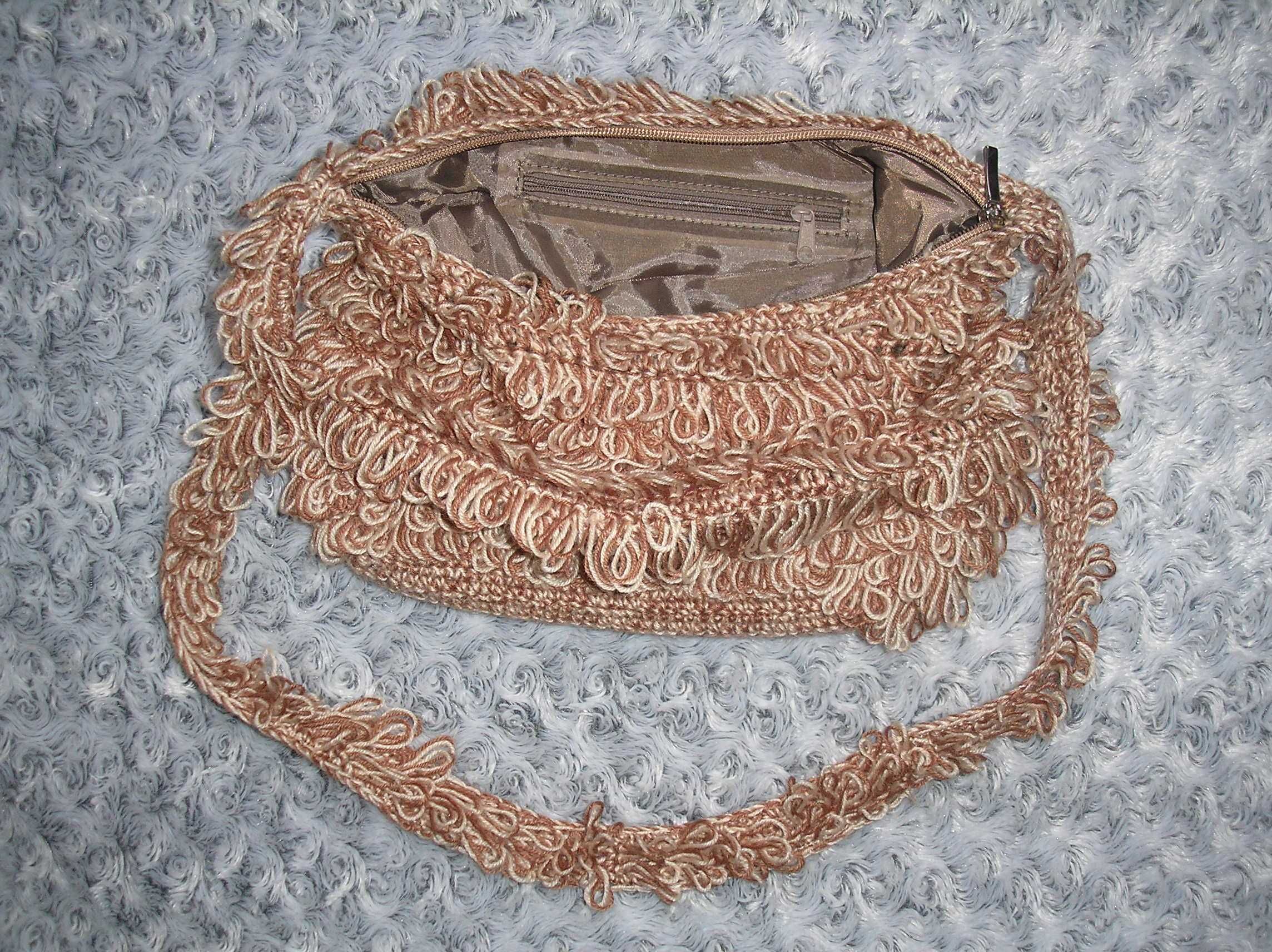 Раница, чантичка за момиче, кожена, дънкова, плетена