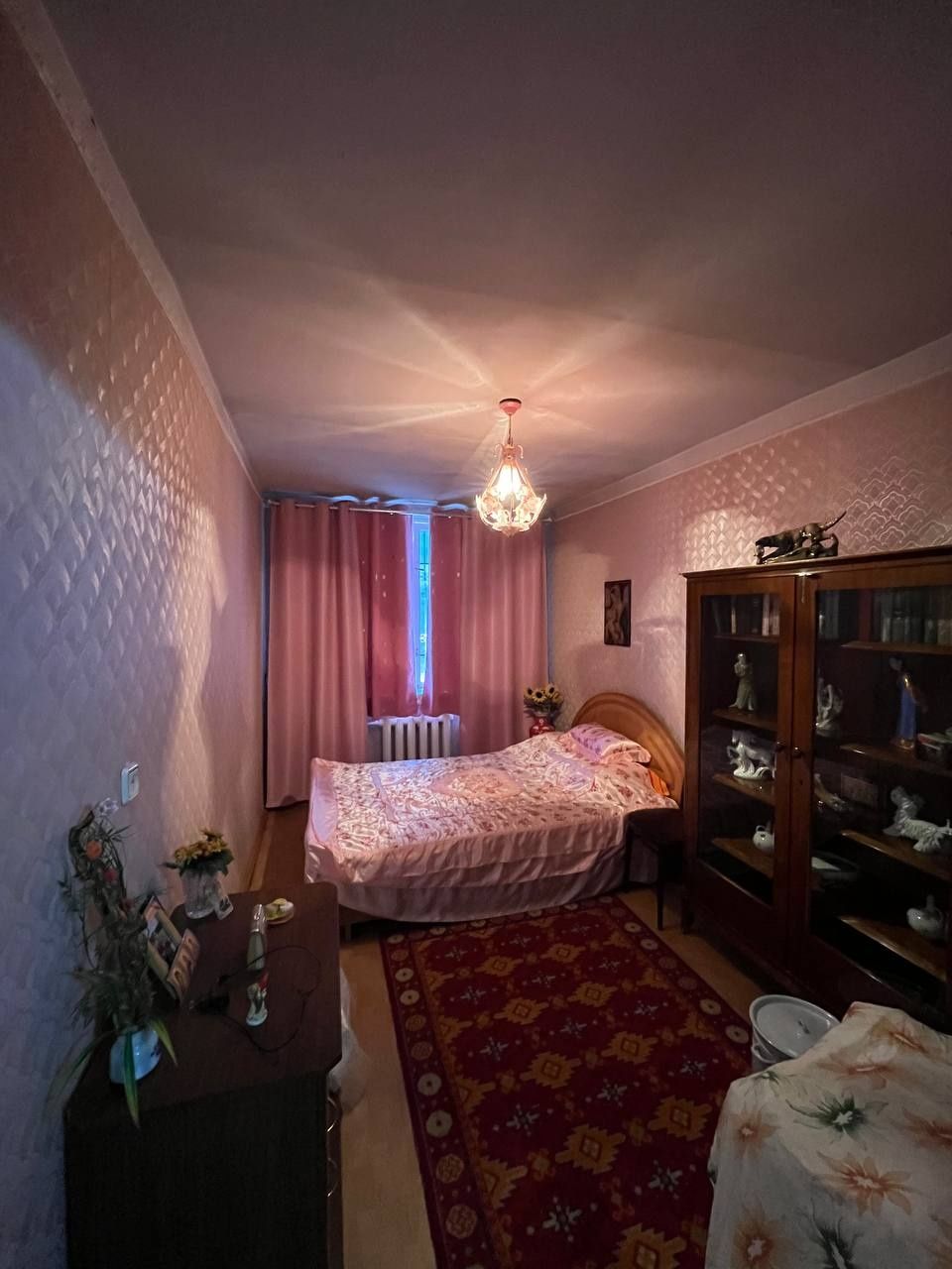 Продаётся квартира ул.Шота Руставели 3/5/5 кирпич