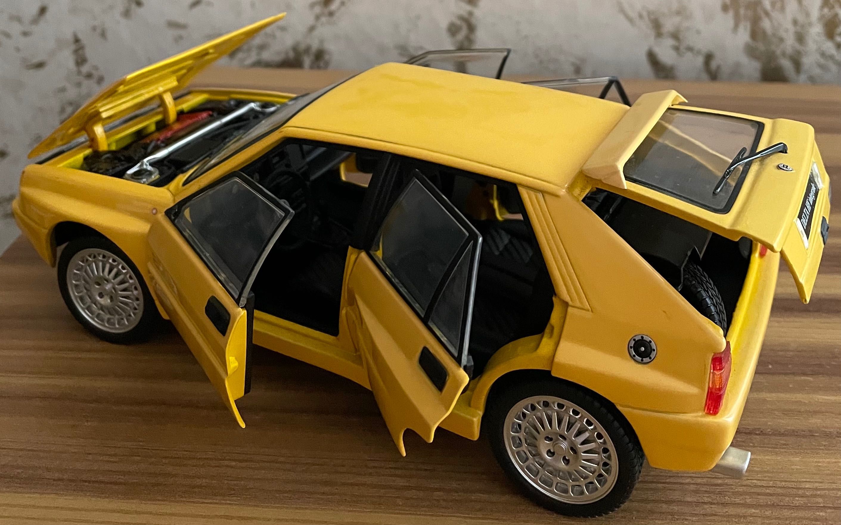 Lancia Delta HF Integrale Evo 2 Мащаб 1:18 Издание на Ricko