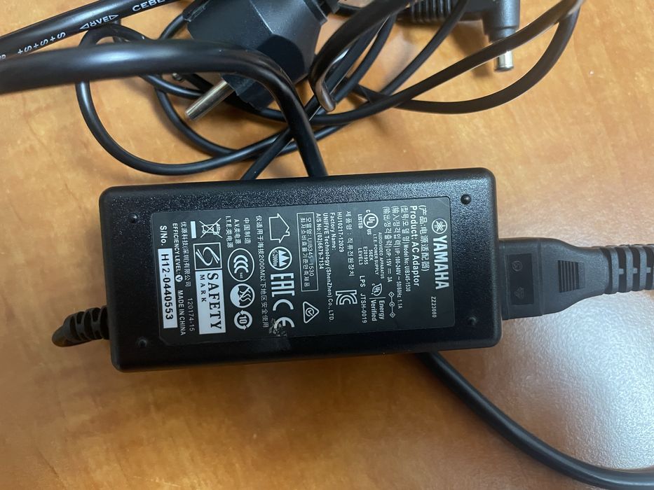 Amplificator chitara acustica Yamaha THR5A